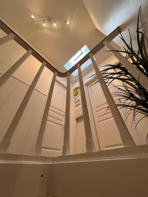 Le Logis Des Templiers Vieux Port Apartment Ла Рошел Екстериор снимка