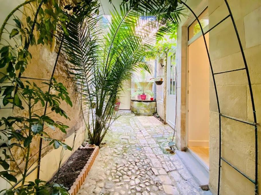 Le Logis Des Templiers Vieux Port Apartment Ла Рошел Екстериор снимка